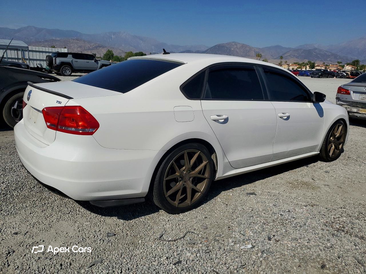Volkswagen Passat 2014