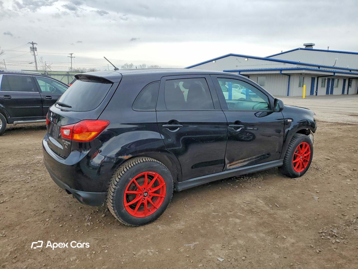 Mitsubishi Outlander 2015