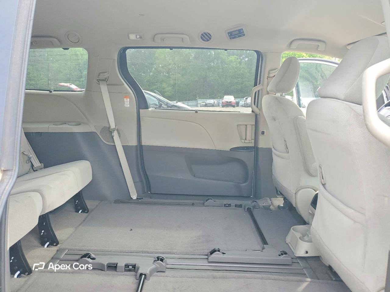 Toyota Sienna 2015
