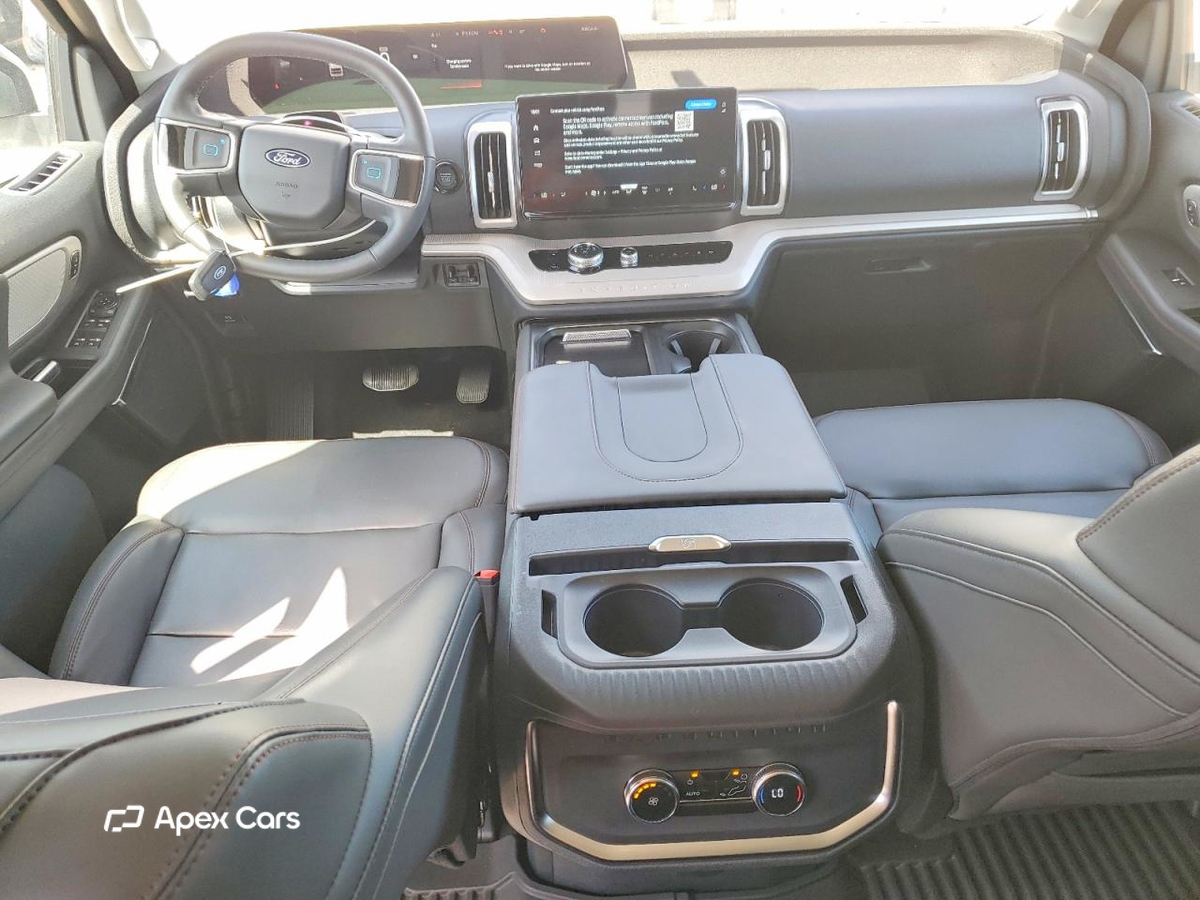 Ford Expedition 2025