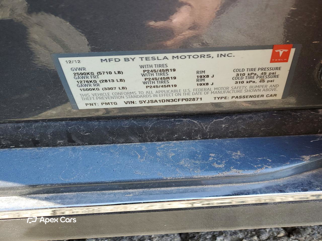 Tesla Model S 2012
