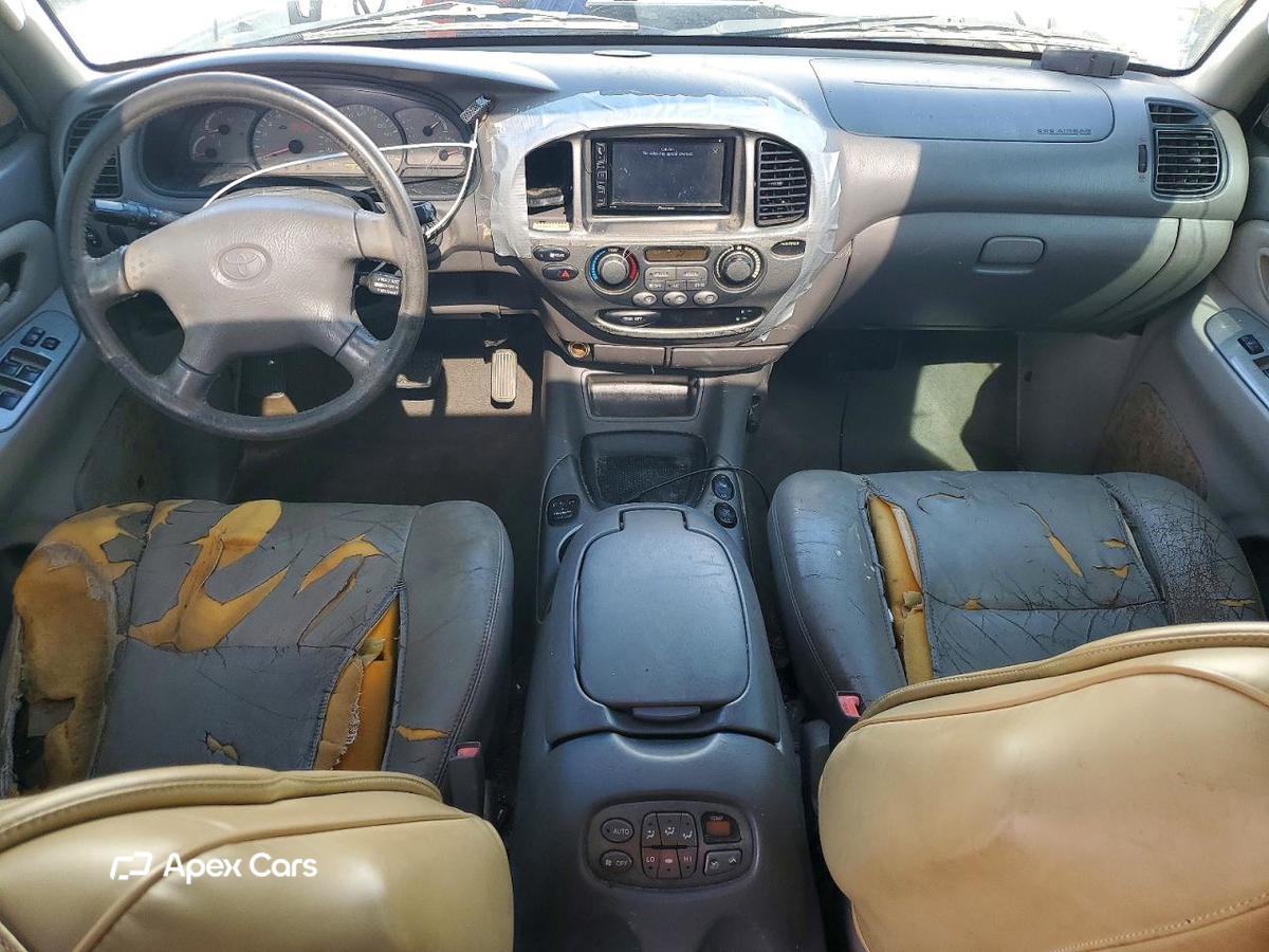 Toyota Sequoia 2002