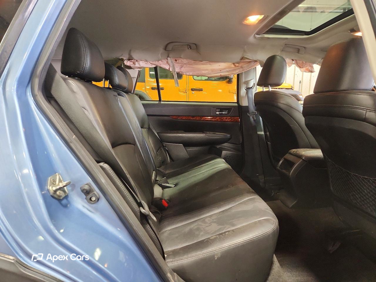 Subaru Outback 2012