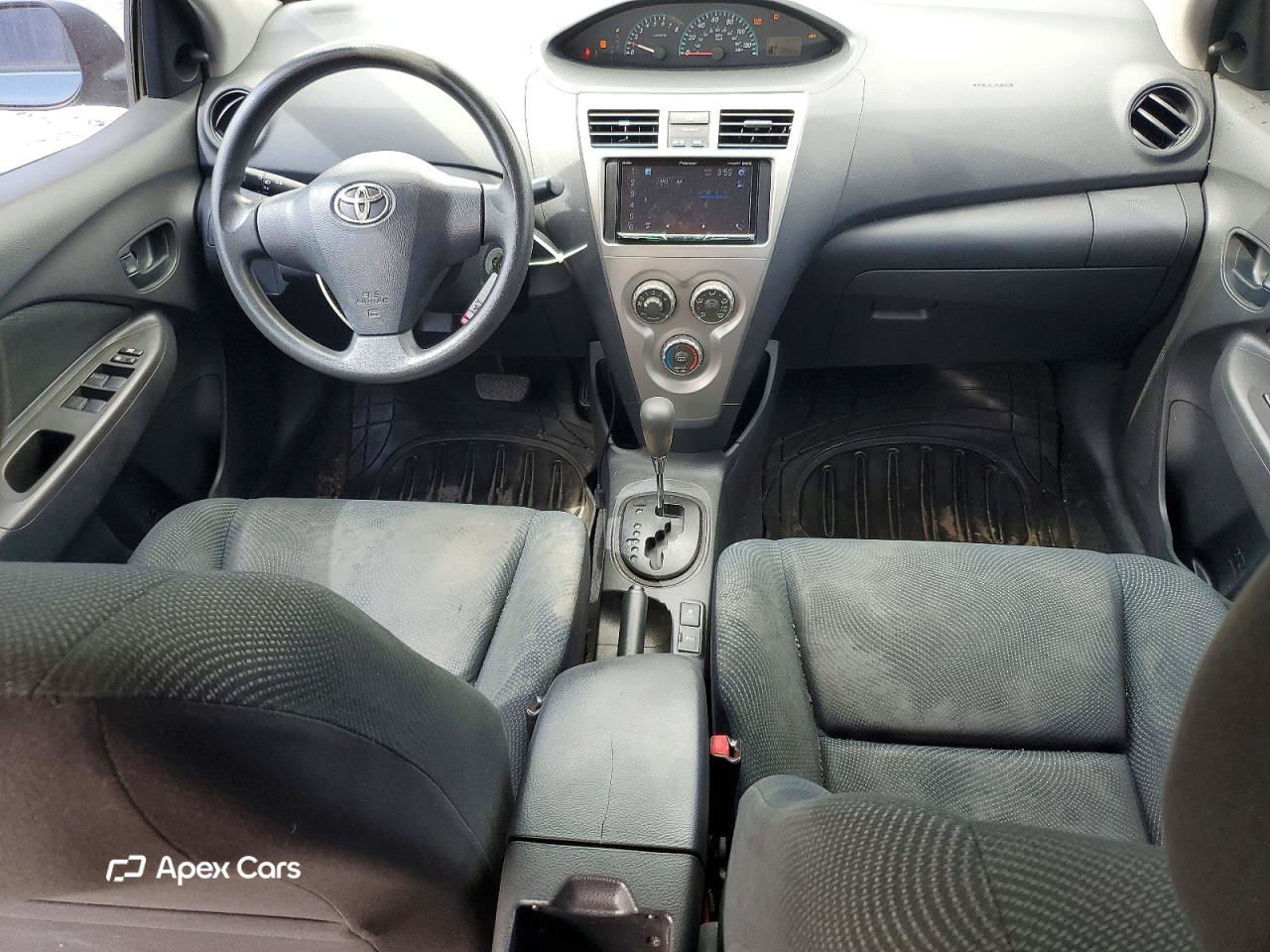 Toyota Yaris 2012