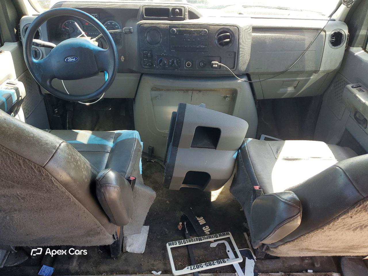 Ford Econoline 2011