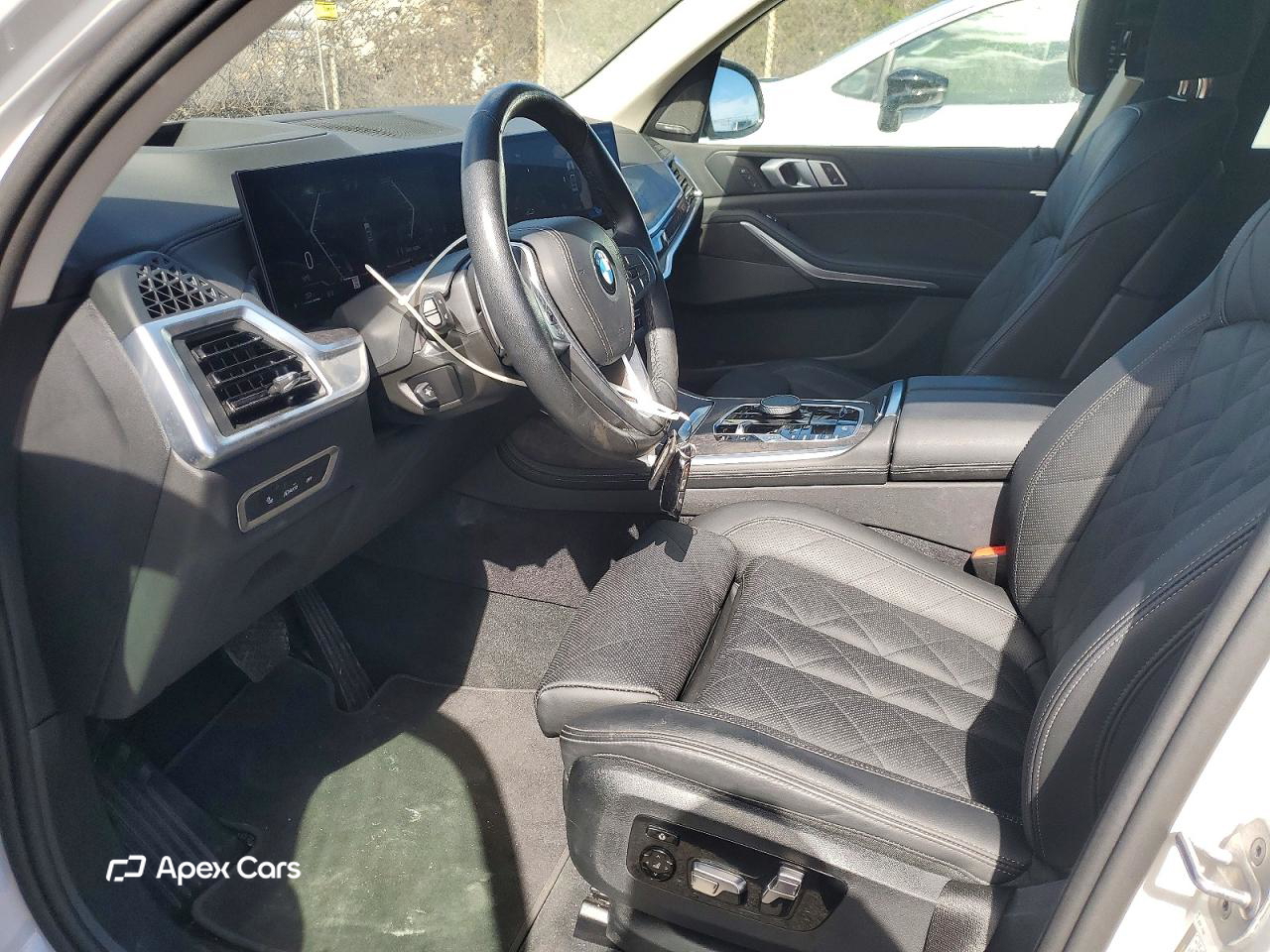 BMW X7 2025