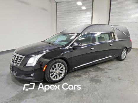 Cadillac XTS 2015 - Image 1 of 13