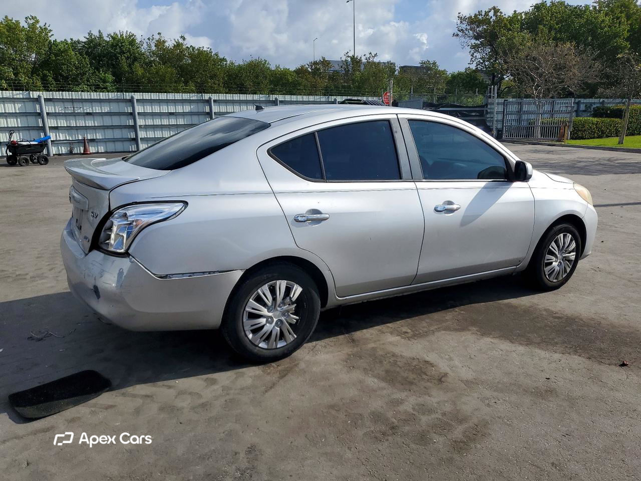 Nissan Versa 2013