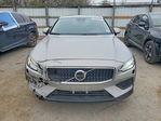Volvo V60 2025