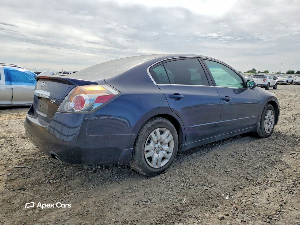 Nissan Altima 2010