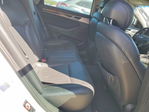 Hyundai Genesis 2015