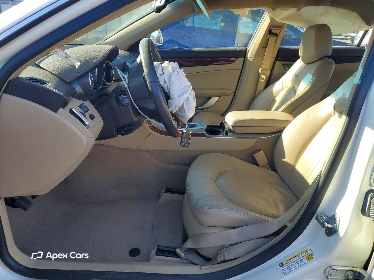 Cadillac CTS 2011
