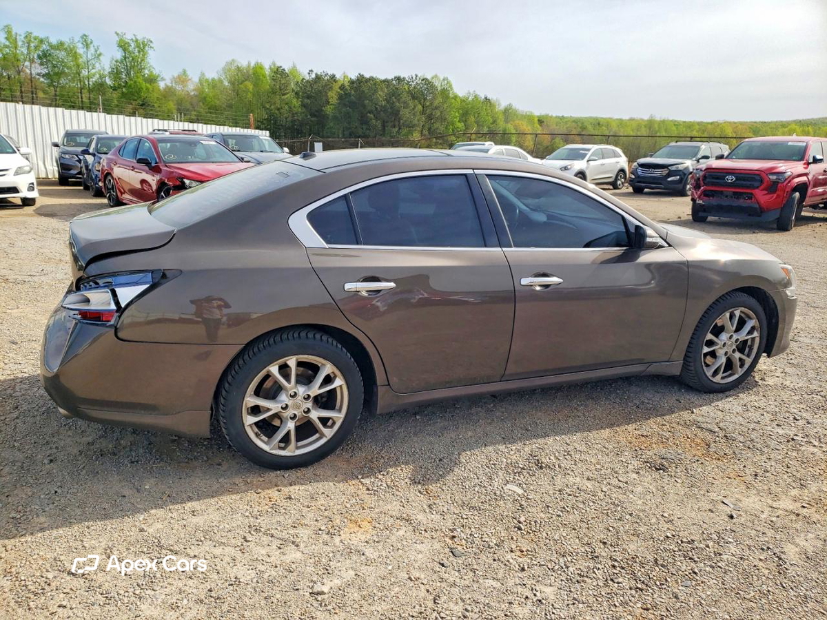 Nissan Maxima 2012