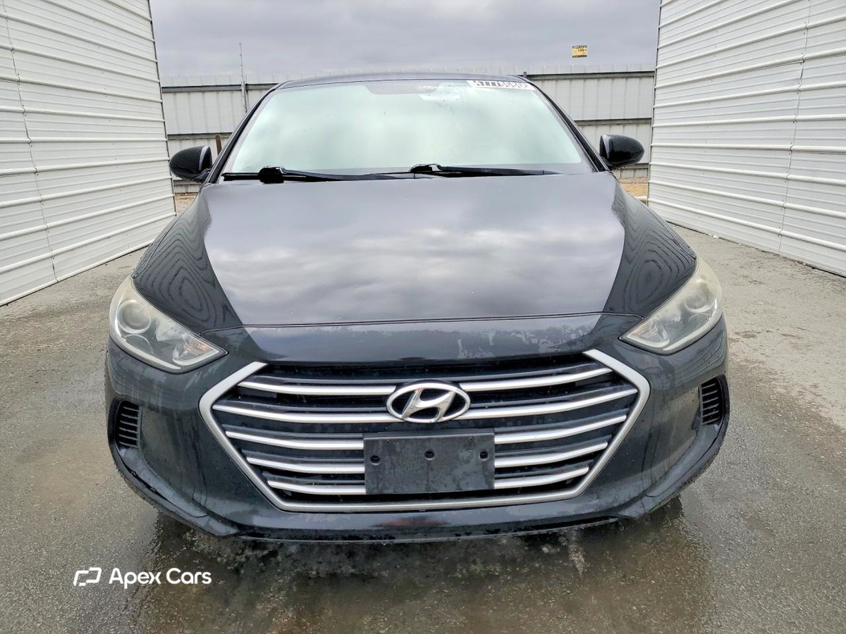 Hyundai Elantra 2017
