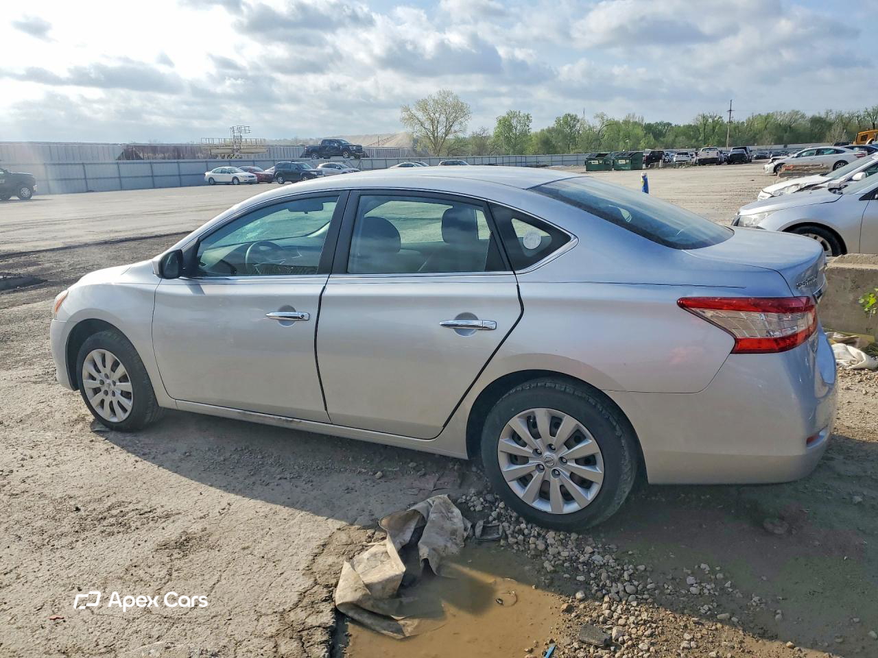 Nissan Sentra 2015