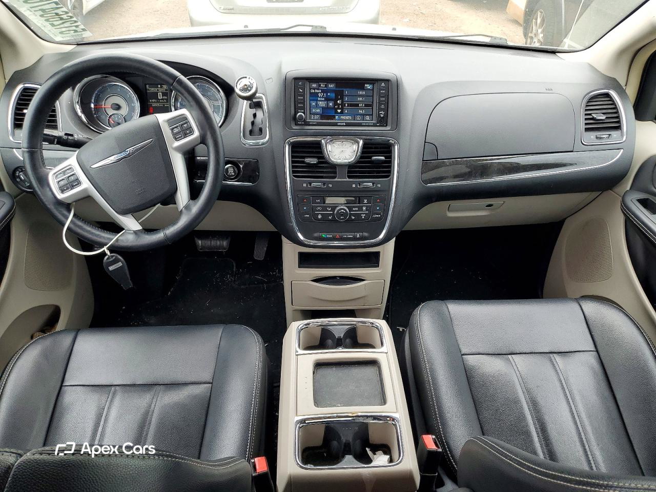 Chrysler Voyager 2016