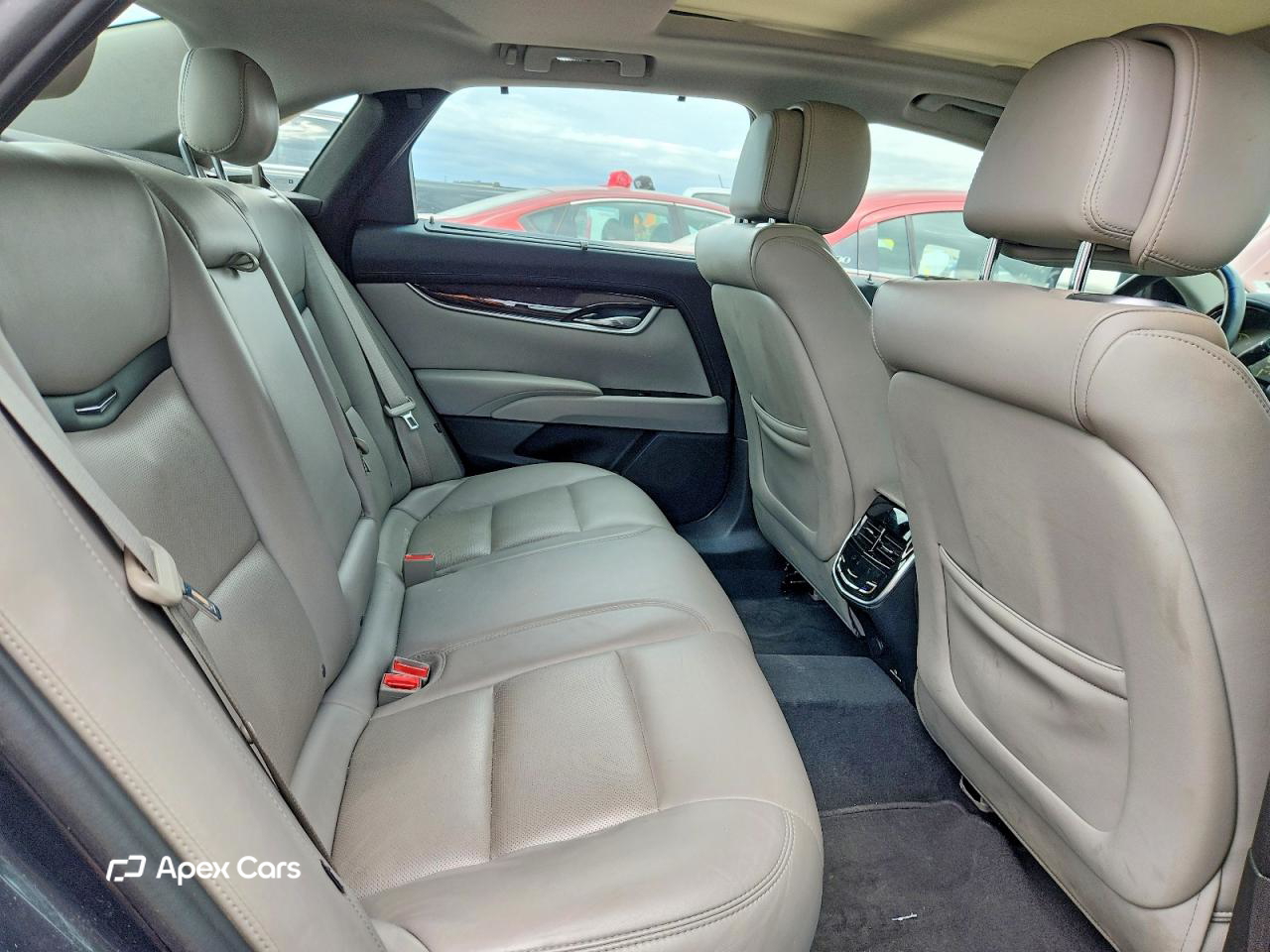 Cadillac XTS 2013