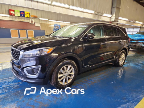 Kia Sorento 2017 - Image 1 of 5