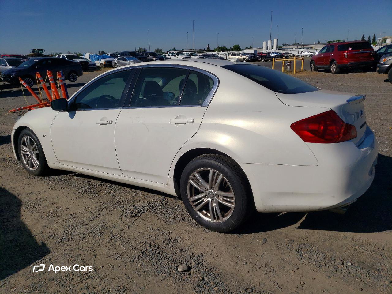 Infiniti Q40 2015