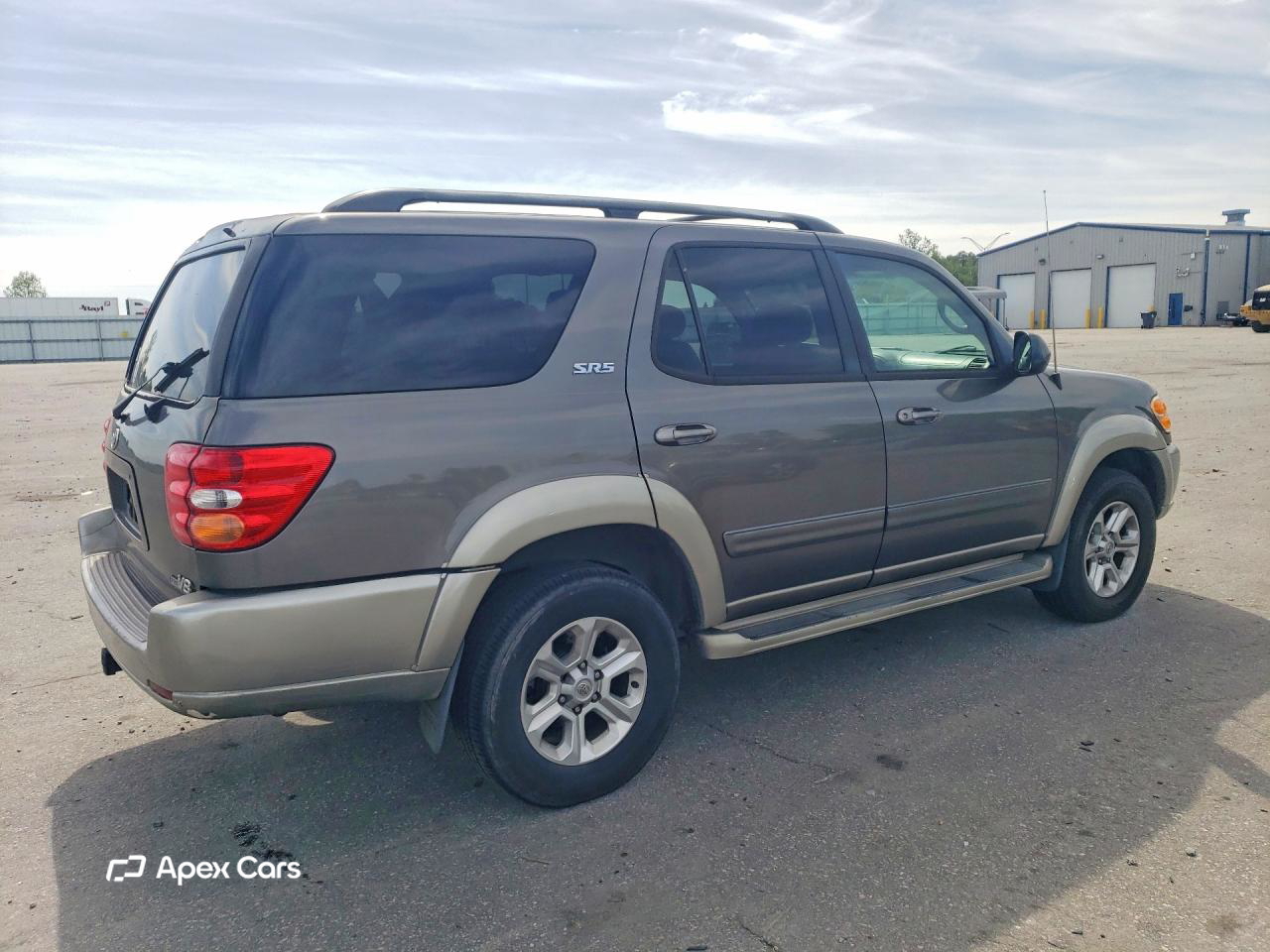 Toyota Sequoia 2004