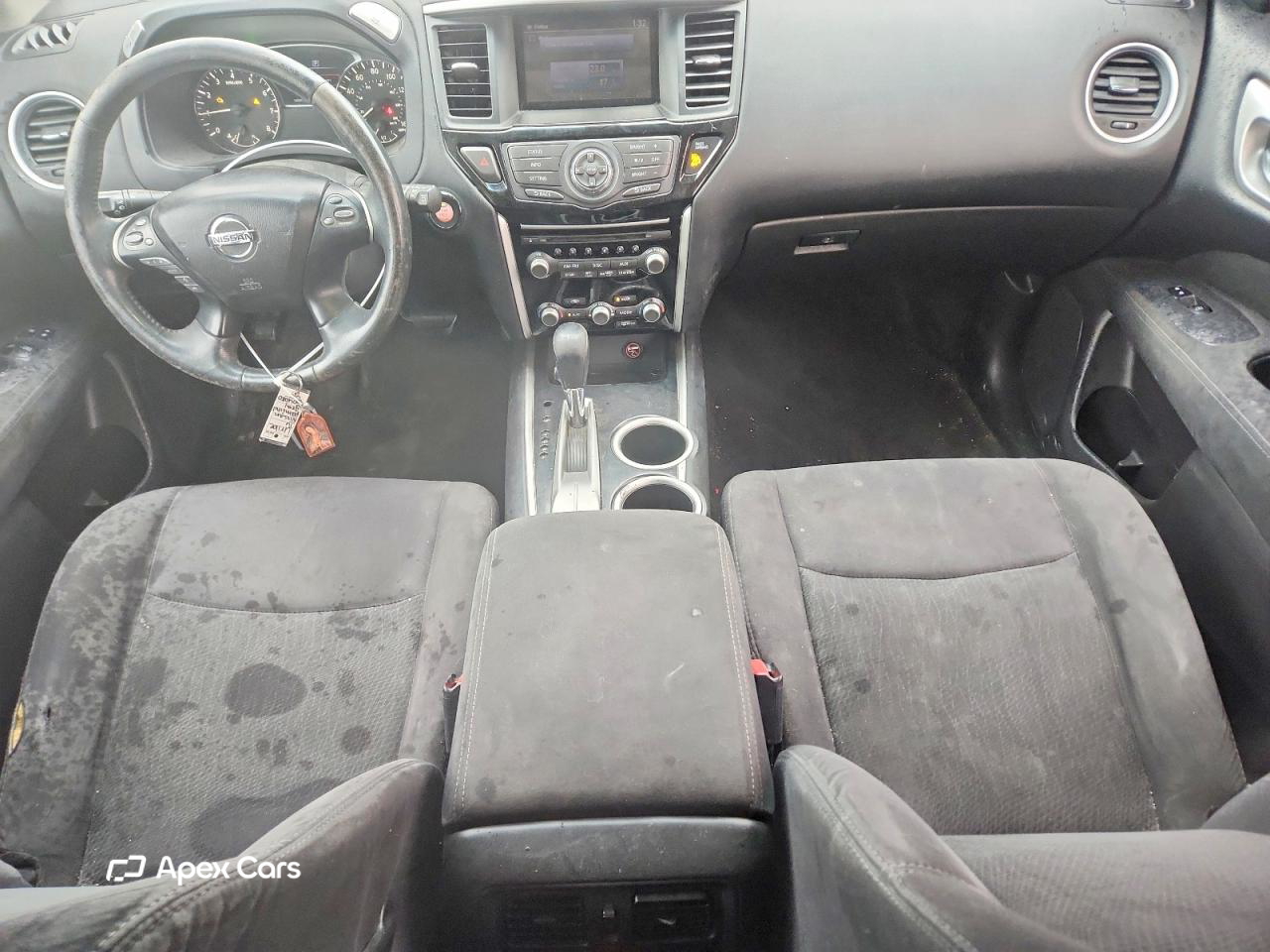 Nissan Pathfinder 2016