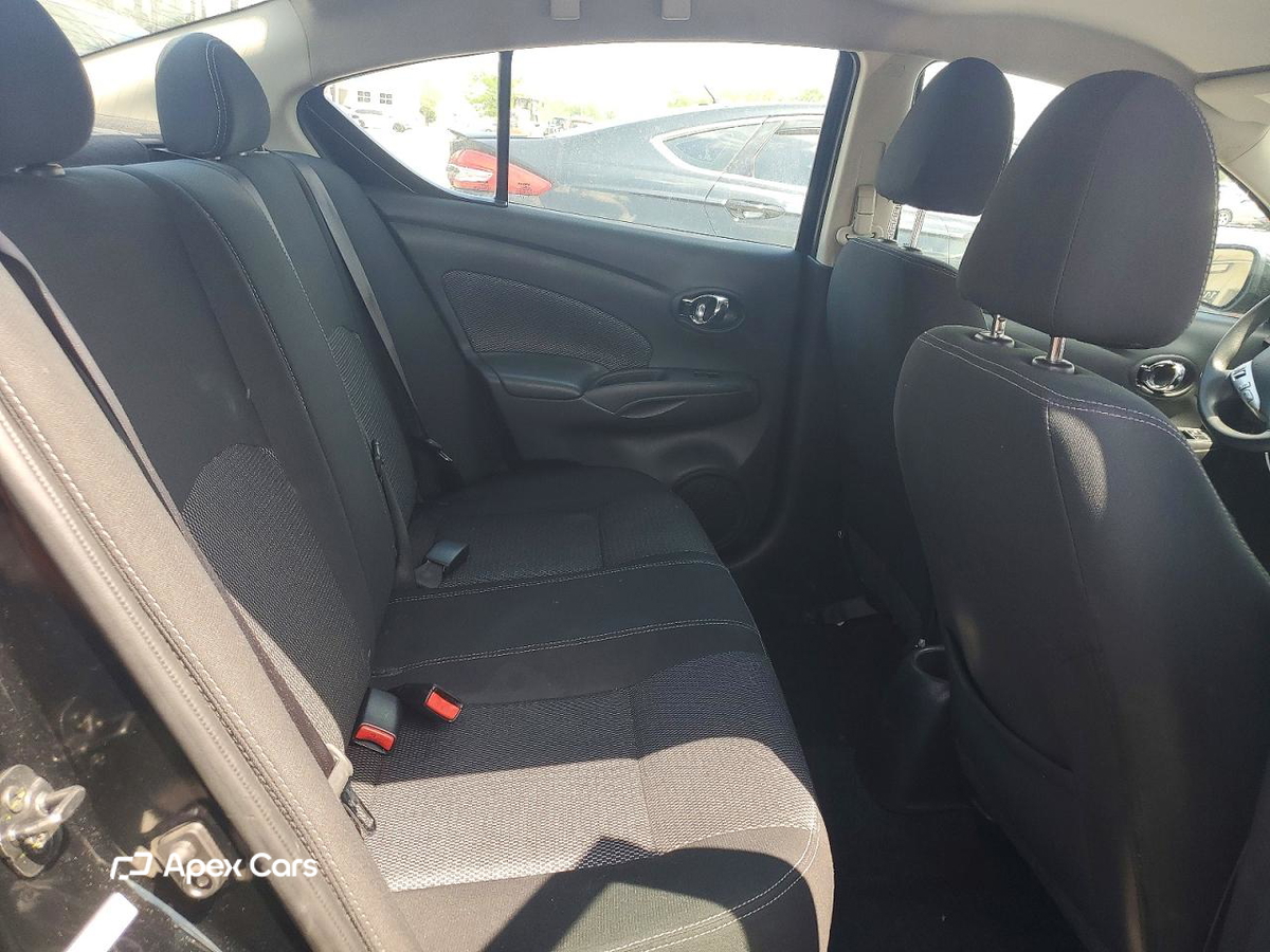 Nissan Versa 2019