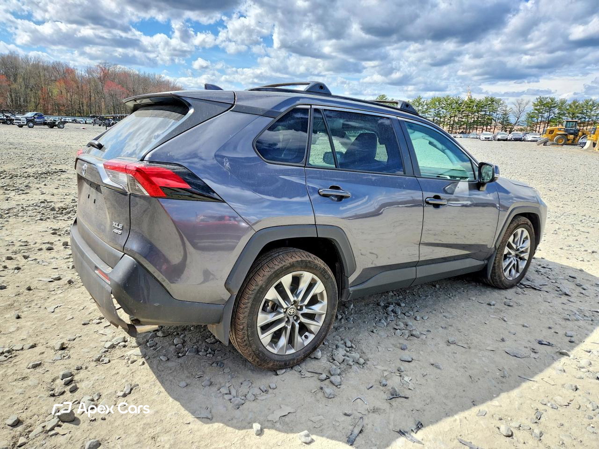 Toyota RAV 4 2024