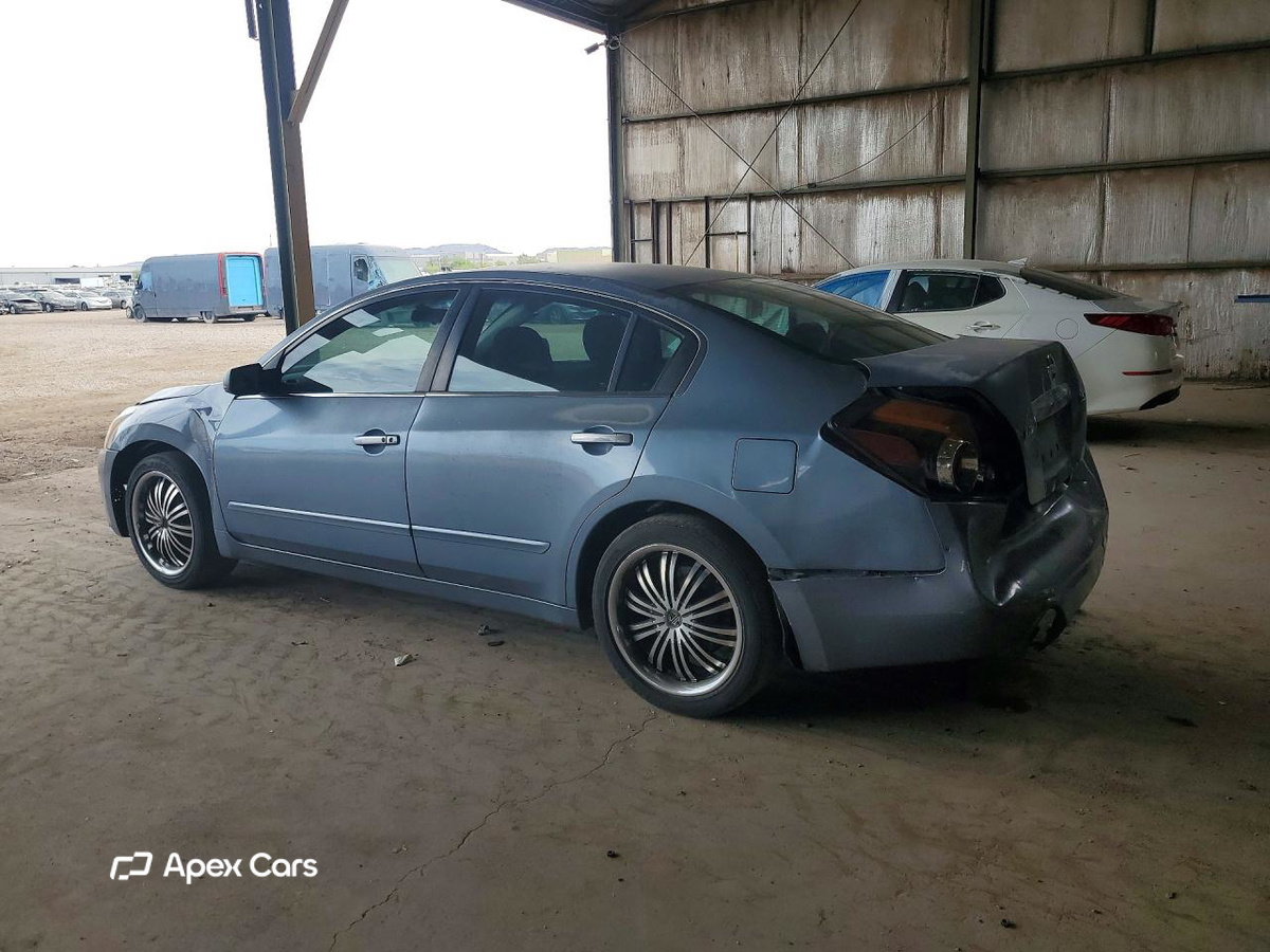 Nissan Altima 2012