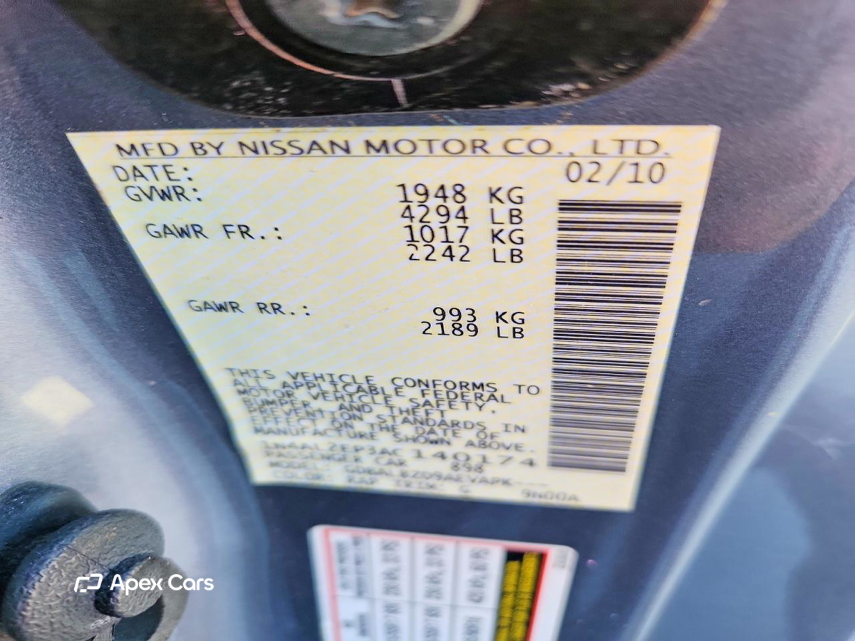 Nissan Altima 2010