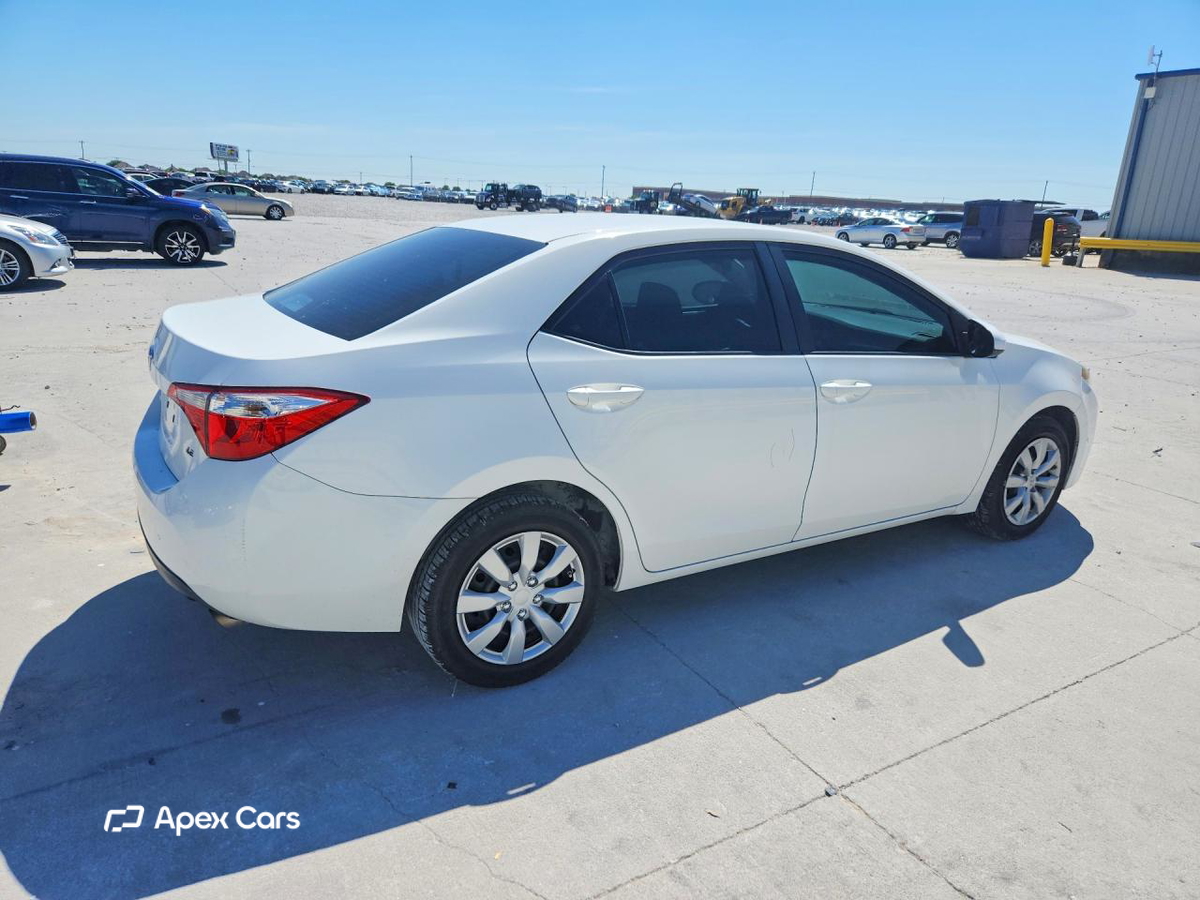 Toyota Corolla 2015