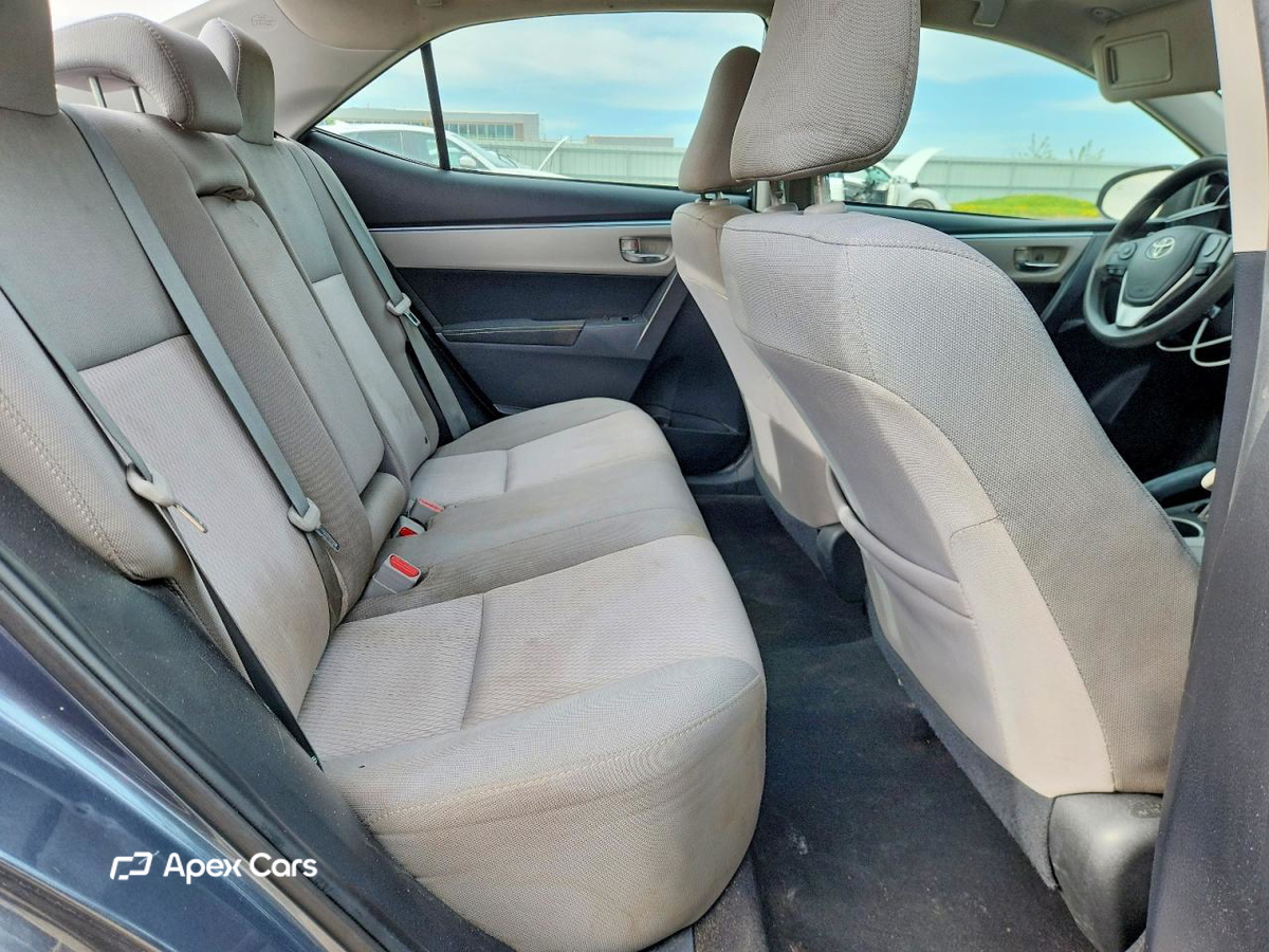 Toyota Corolla 2015