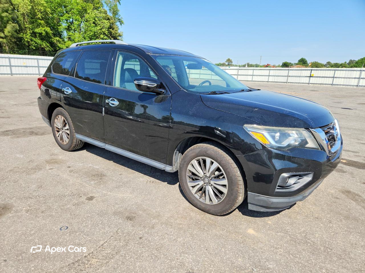 Nissan Pathfinder 2017