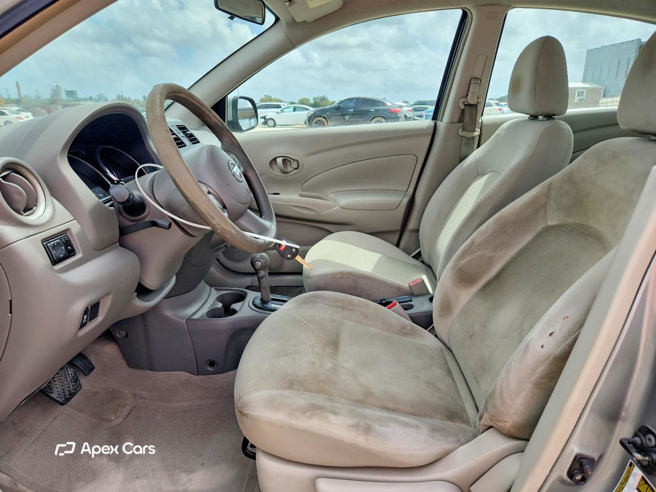 Nissan Versa 2012