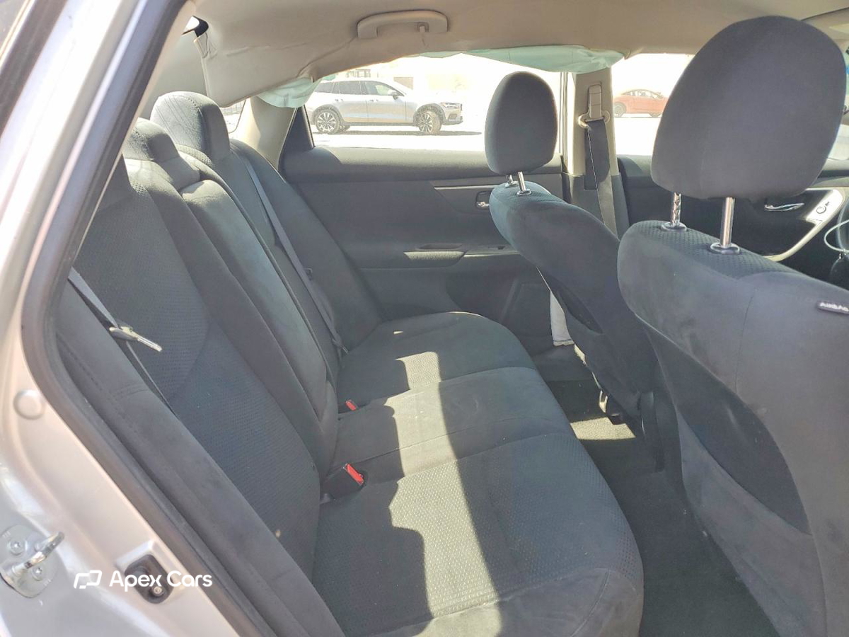 Nissan Altima 2015
