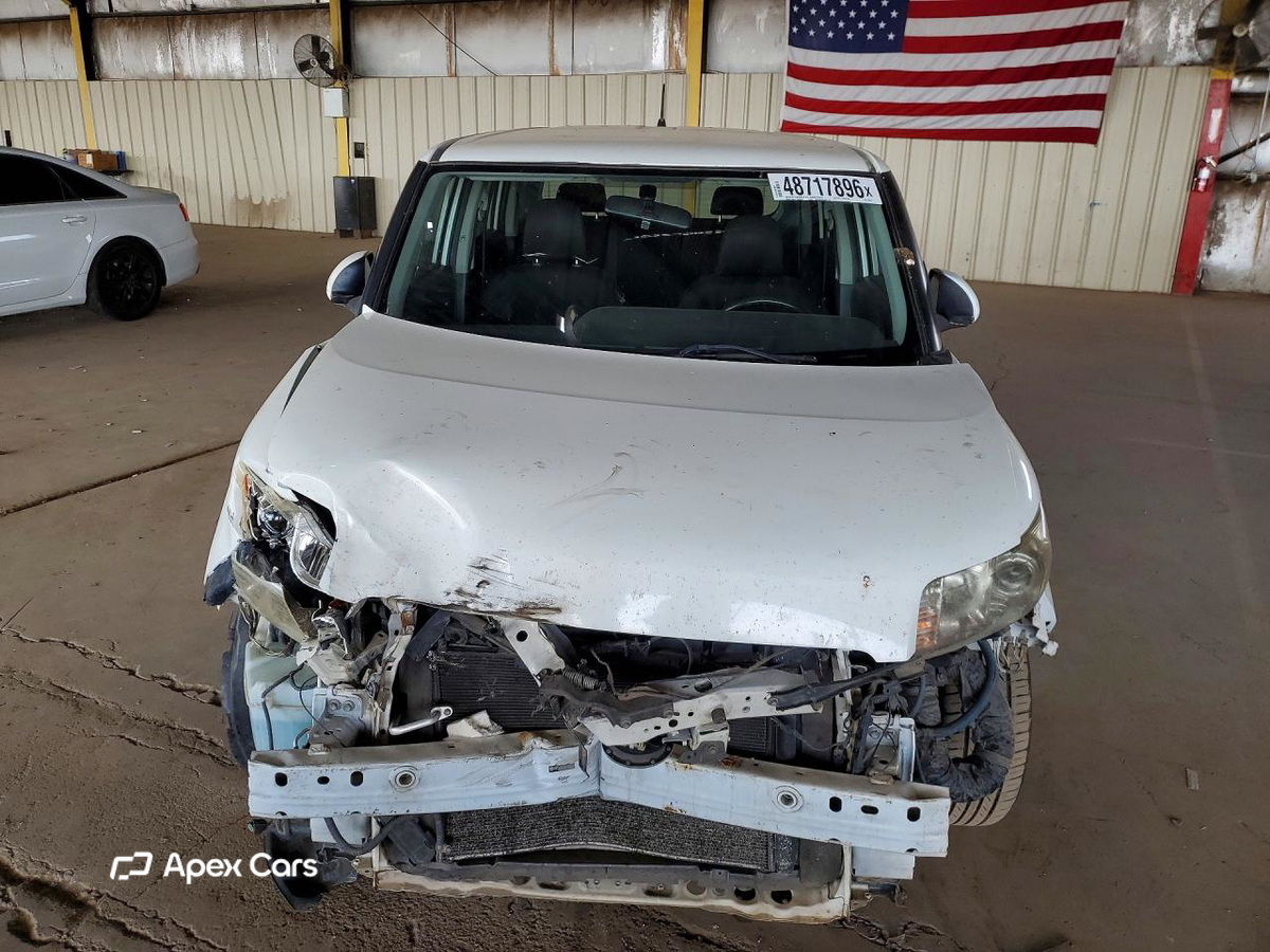 Scion xB 2010