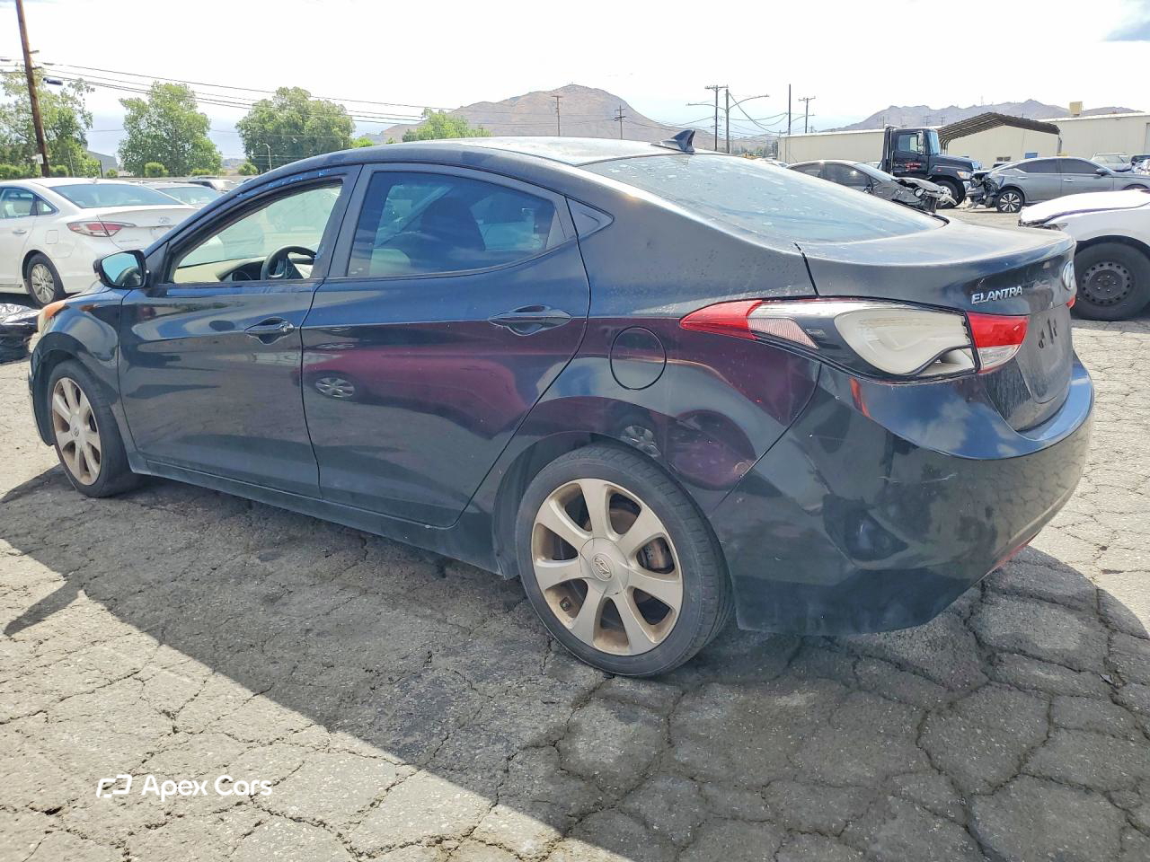 Hyundai Elantra 2012