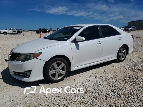 Toyota Camry 2012 - Image 1 of 13