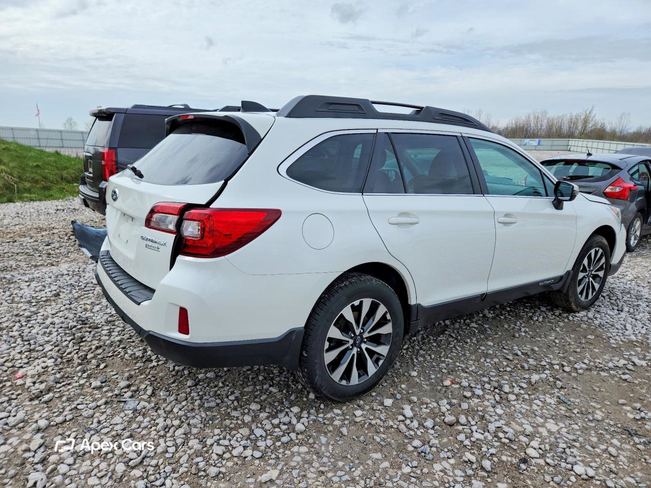 Subaru Outback 2016