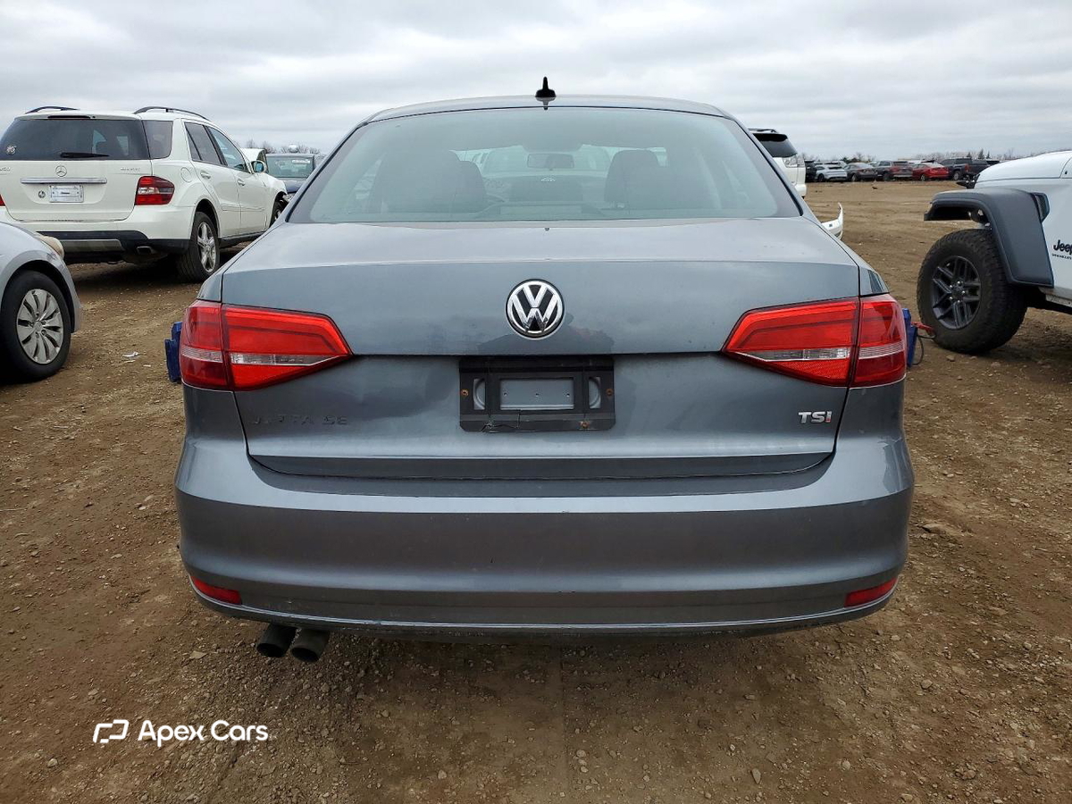 Volkswagen Jetta 2015