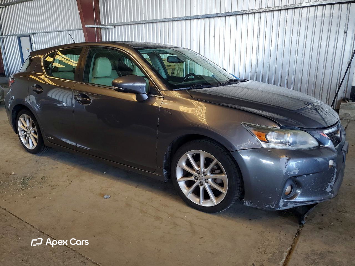 Lexus CT 2013