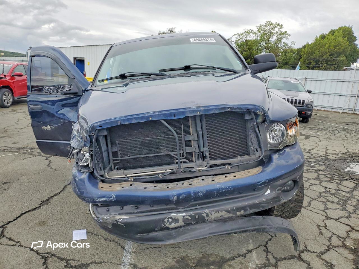 Dodge RAM 2004