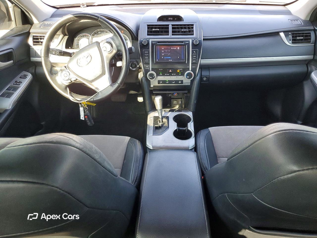 Toyota Camry 2012