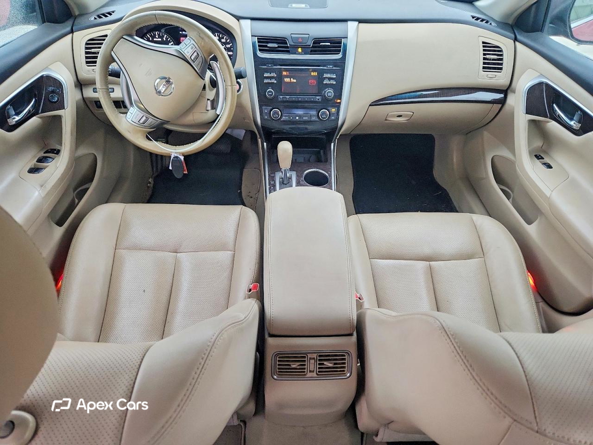 Nissan Altima 2013