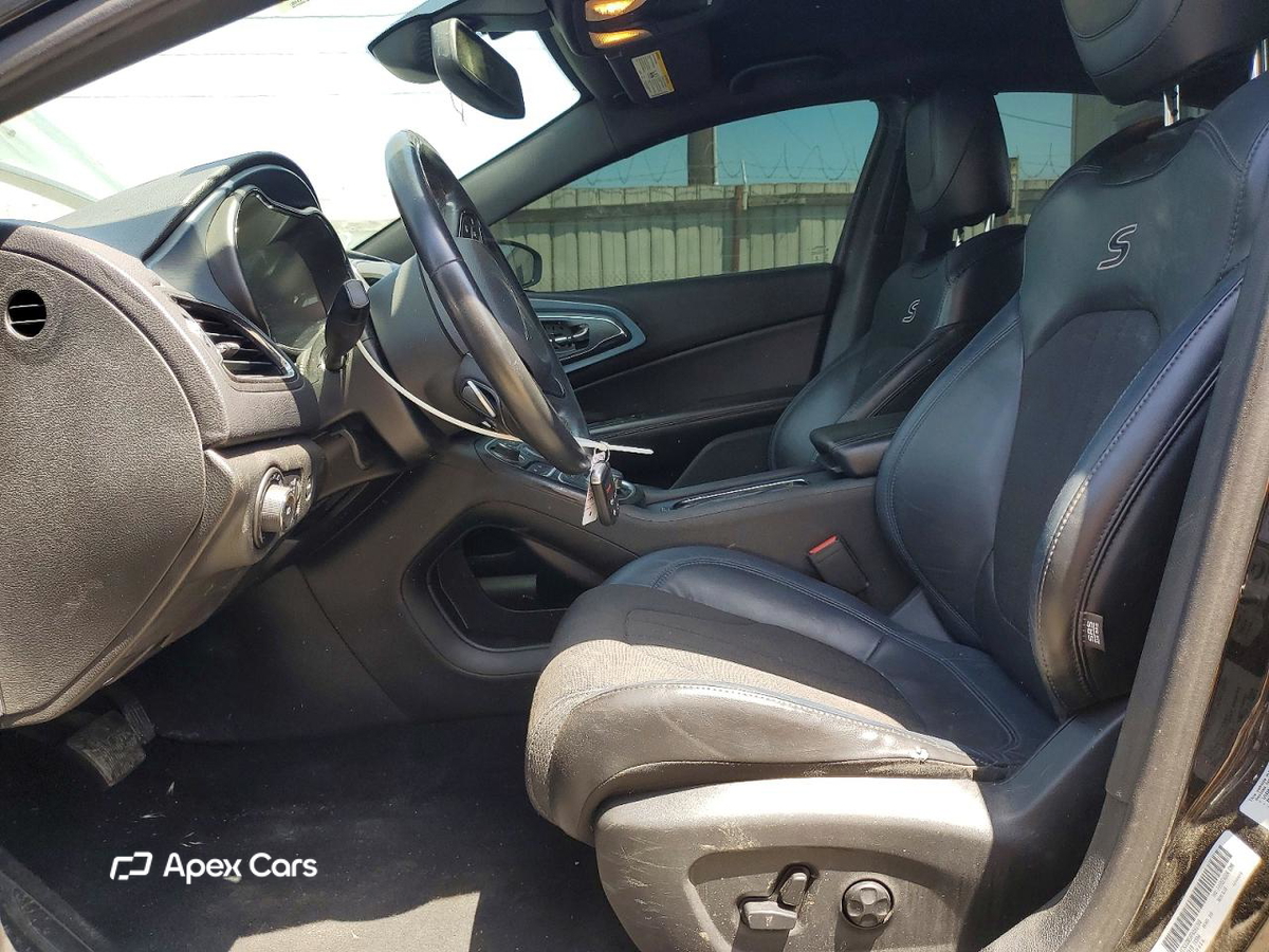 Chrysler 200 2015