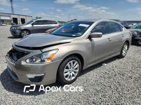Nissan Altima 2014 - Image 1 of 12