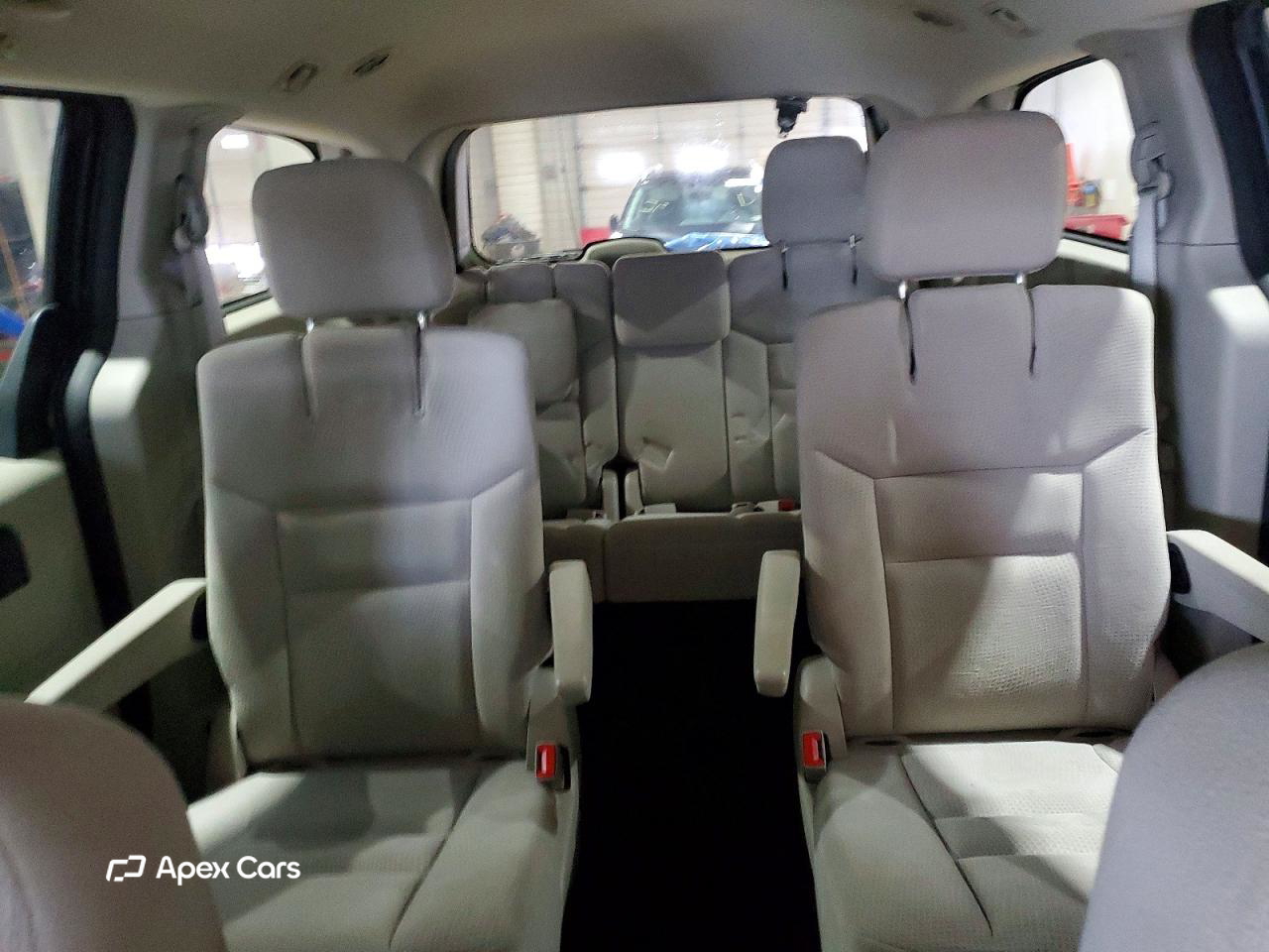 Dodge Caravan 2015