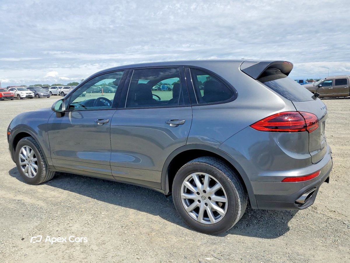 Porsche Cayenne 2016