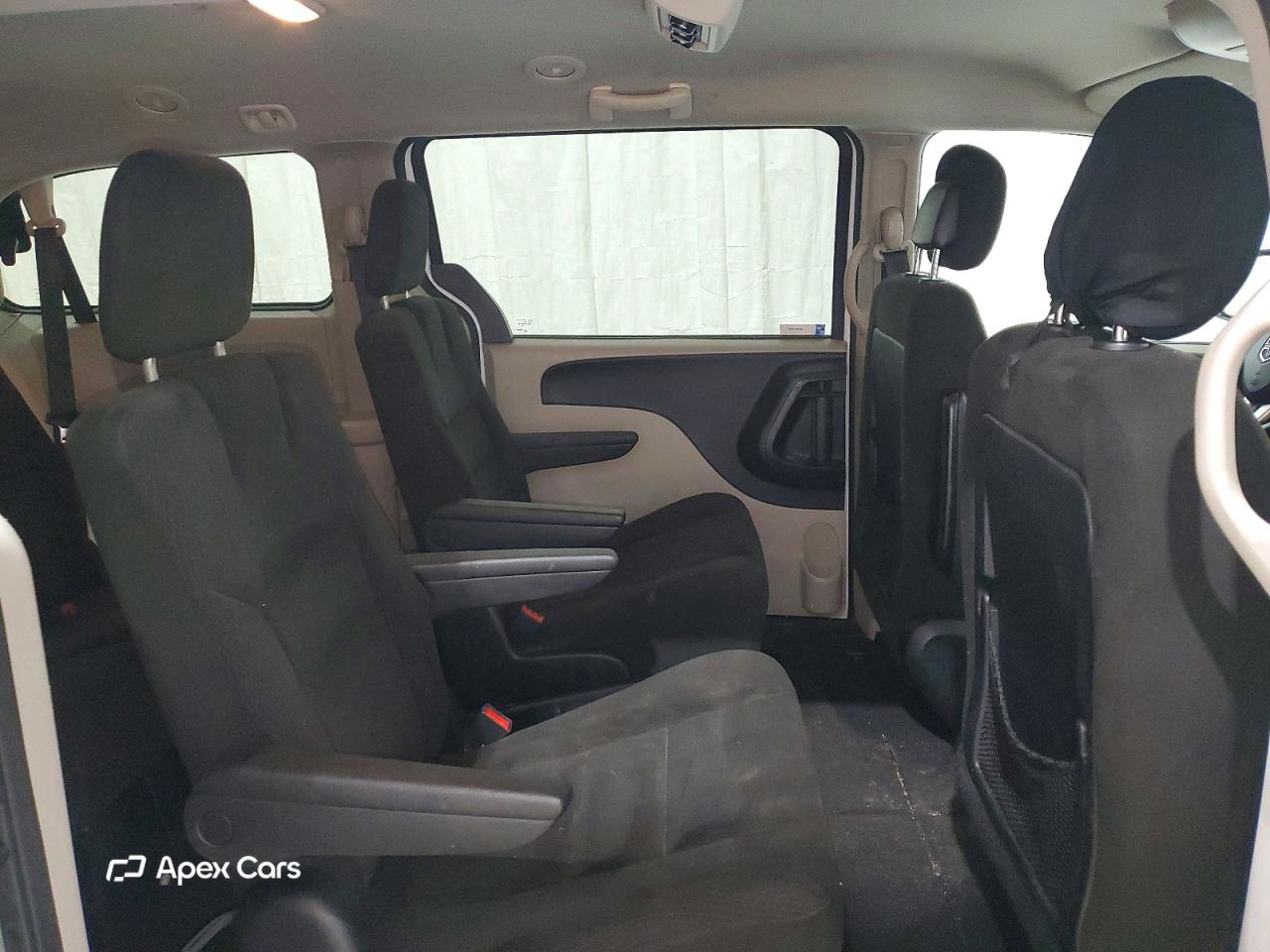 Dodge Caravan 2016