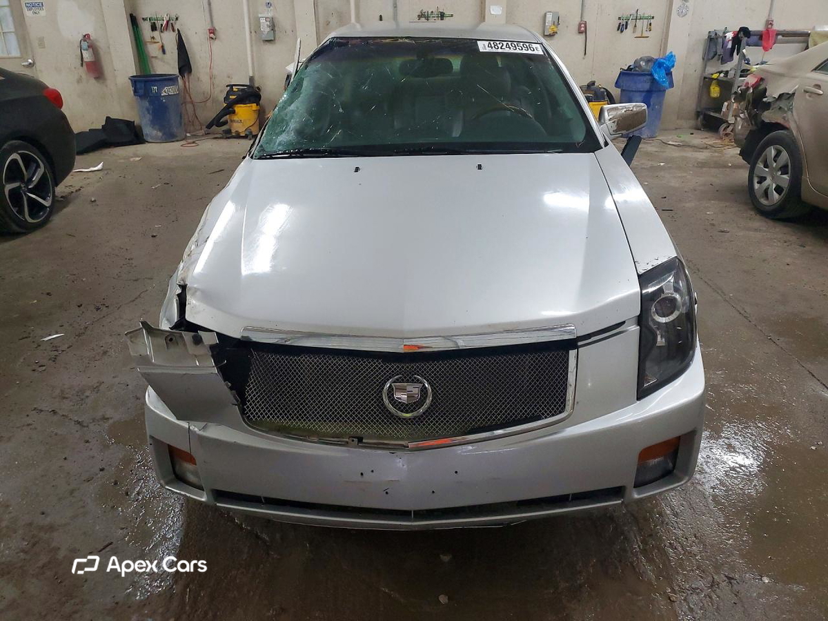 Cadillac CTS 2005