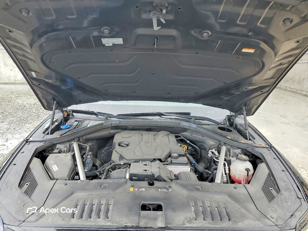 Genesis GV70 2023